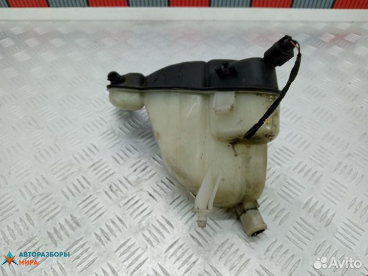 Бачок расширительный Mercedes-Benz R-Класс W251