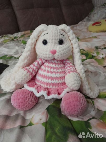 Плюшевый заяц