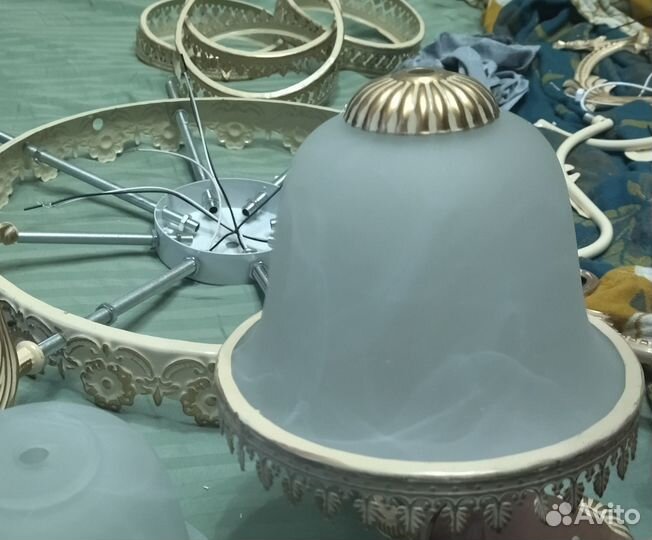 Люстра потолочная подвесная 8 рожковая