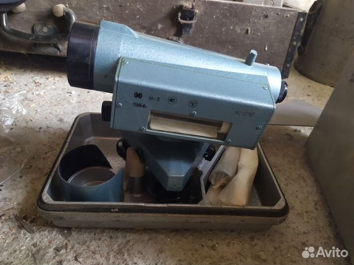 Теодолит оптический винтажный