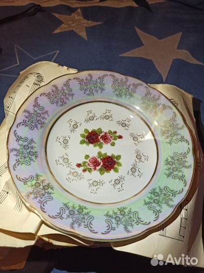 Тарелки роза с углублением