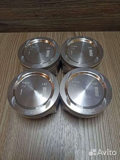 Поршня Opel Astra j +0.5 оригинал