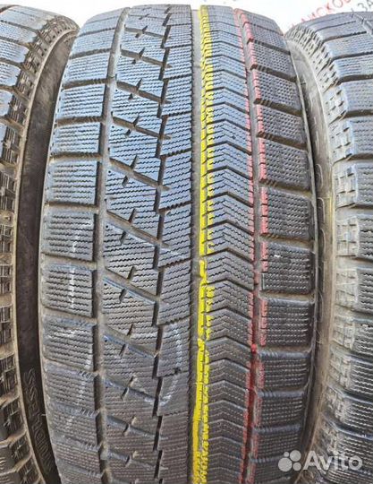 Bridgestone Blizzak VRX 215/55 R17 97V