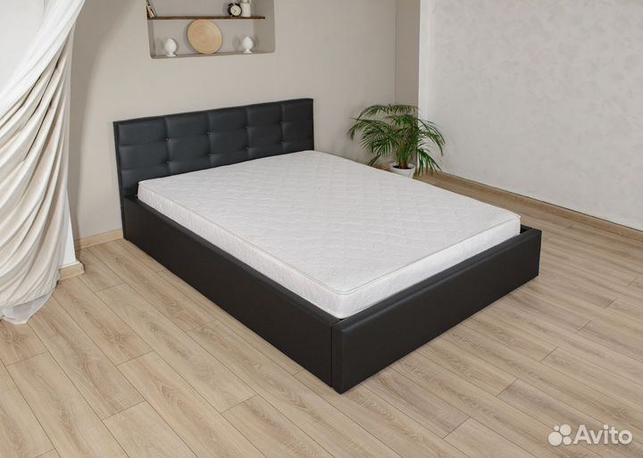 Кровать с матрасом 140х200 черная Роза
