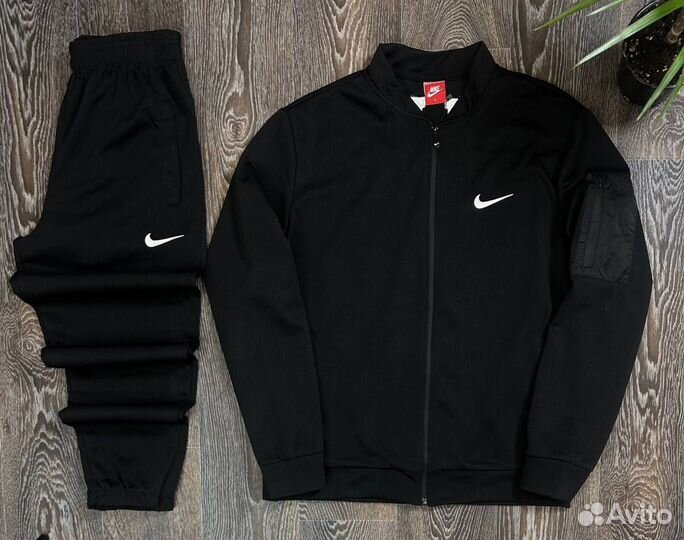 Спортивный костюм nike