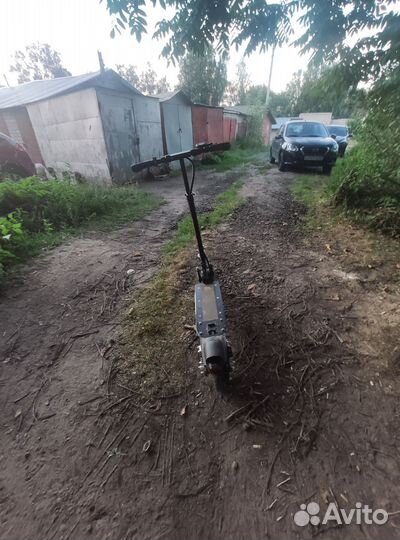 Самокат взрослый электрический бу