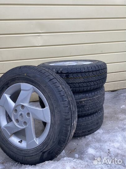 Колеса летние r16 Renault Duster