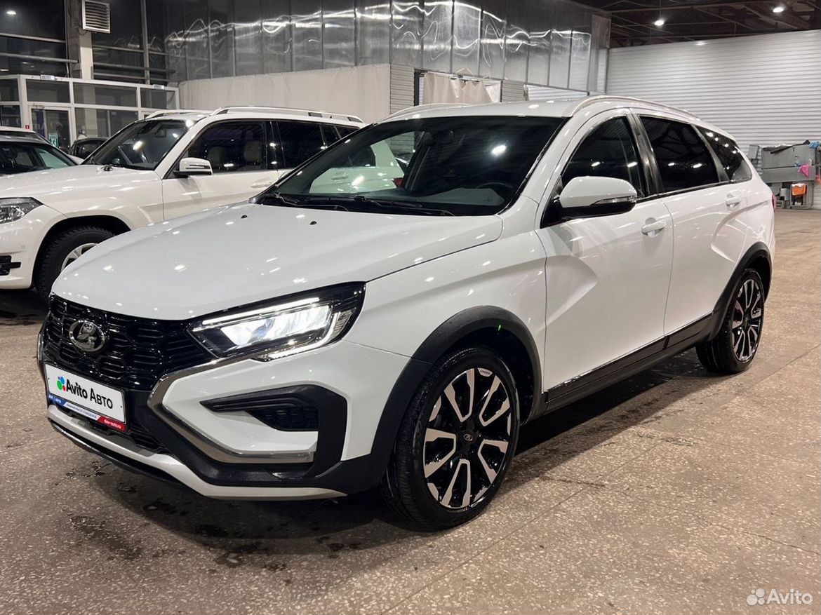 ВАЗ (LADA) Vesta Cross 1.8 CVT, 2024, 31 095 км