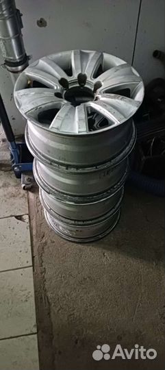 Комплект колес