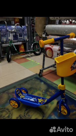 Самокат новый детский