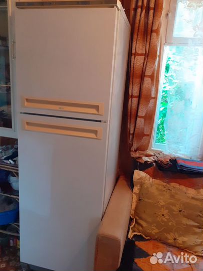 Холодильник Стинол 110