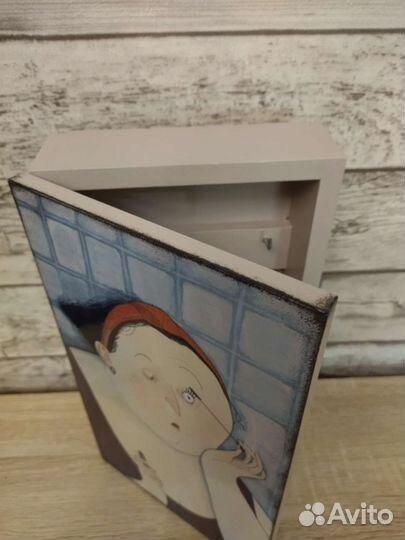 Ключница настенная