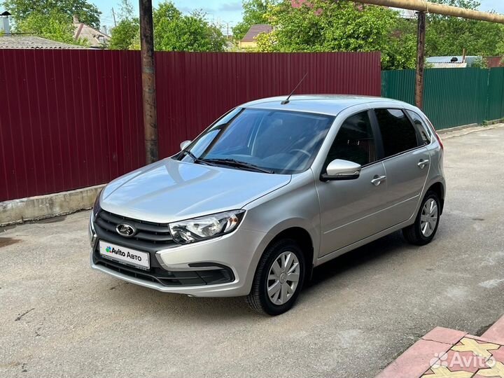 LADA Granta 1.6 МТ, 2022, 15 300 км