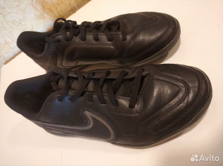 Футбольные бутсы Nike tiempo 37.5р