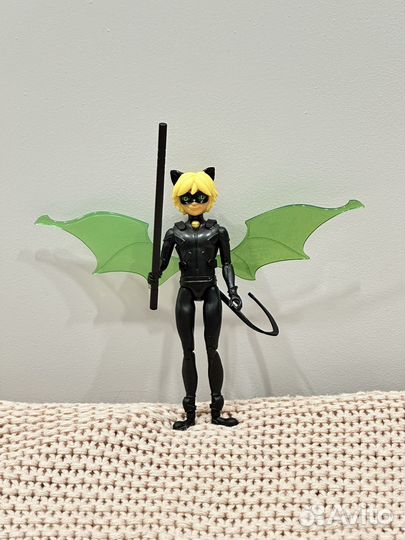 Кукла Супер Кот (Кот Нуар) 12 см + киндеры