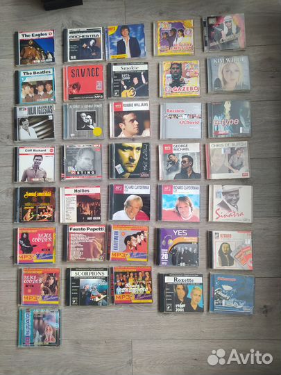 Коллекция компакт дисков