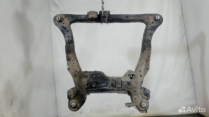 Балка подвески передняя Suzuki Kizashi, 2010