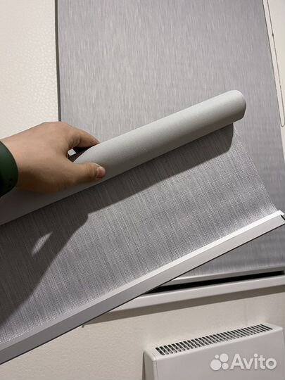 Жалюзи и рулонные шторы на окна