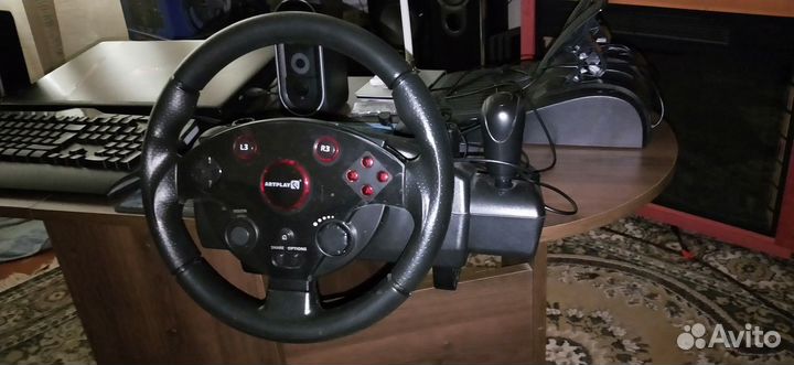 Игровой руль