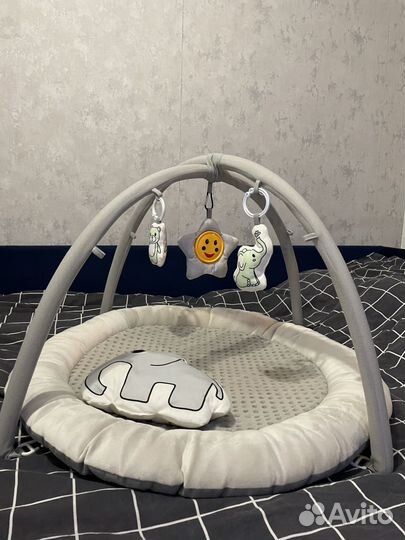 Детский игровой коврик с дугами