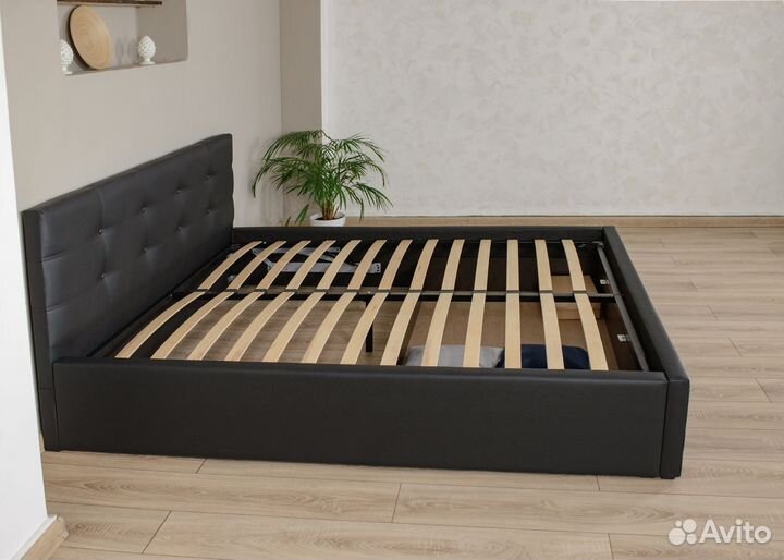 Кровать новая с матрасом 160х200 черная Роза