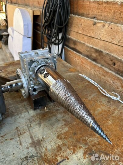 Конусный дровокол