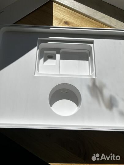 Коробка macbook pro 2017
