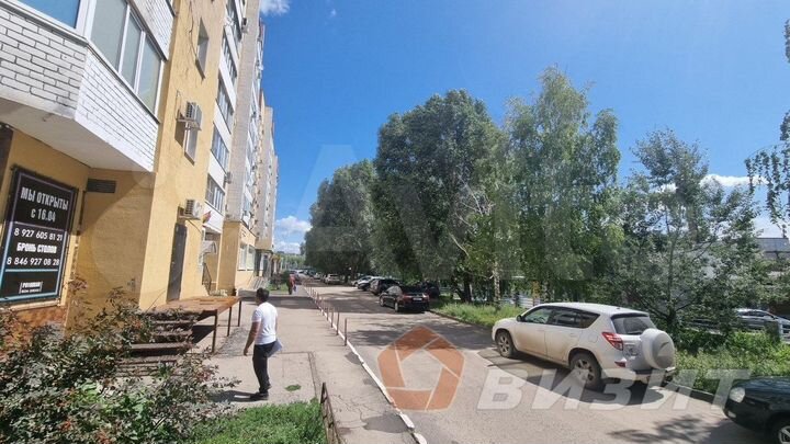 Помещение с парковкой в центре Кировского района
