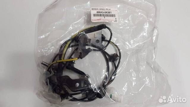 Датчик ABS Hilux FR передний левый 89543-0K061