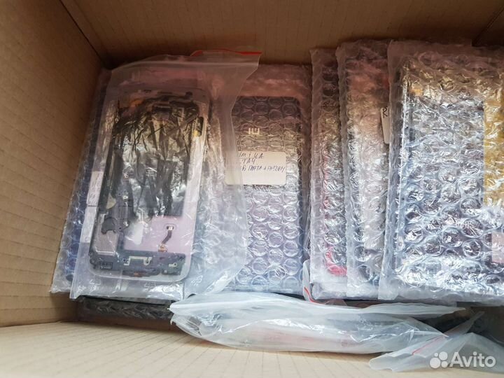 Запчасти с разбора Samsung, Xiaomi, Honor