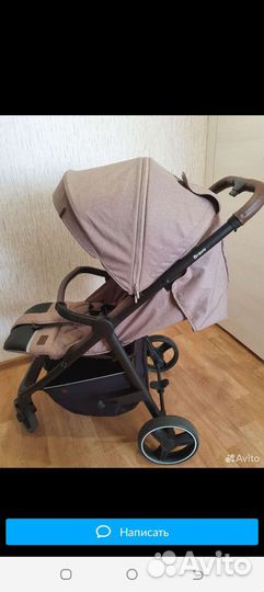 Прогулочная коляска