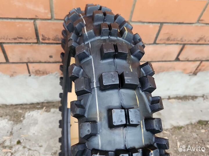 Мотошина 110 100 18 жесткий грунт
