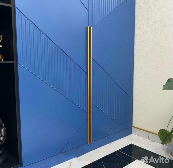 Встроенный шкаф