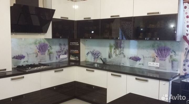 Кухонный фартук и столешница