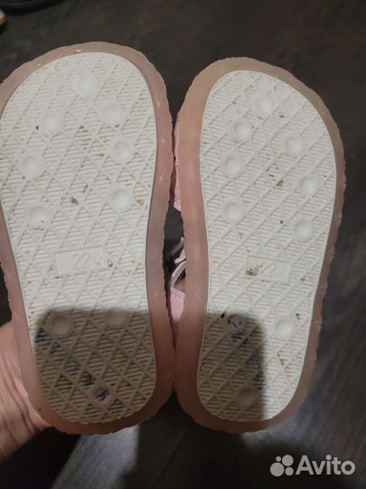 Сандали для девочки