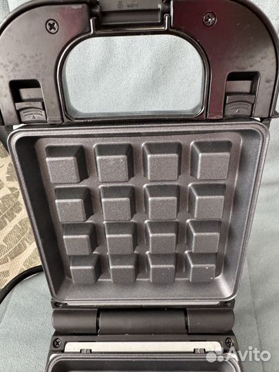 Вафельница galaxy line