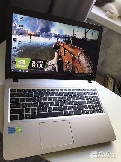 Ноутбук asus на nvidia 810M в отличном состоянии