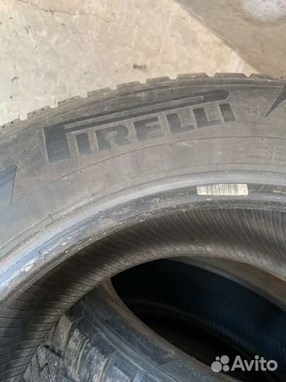 Pirelli Ice Zero 255/55 R19