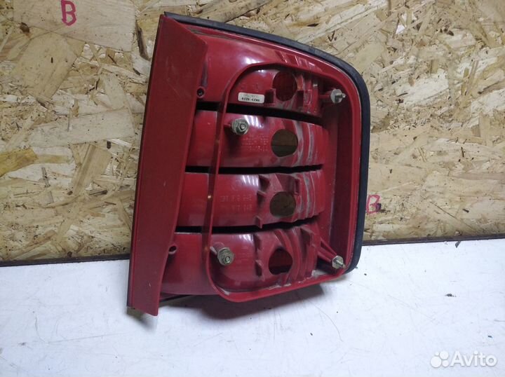Фонарь задний левый Skoda Fabia 2000-2007