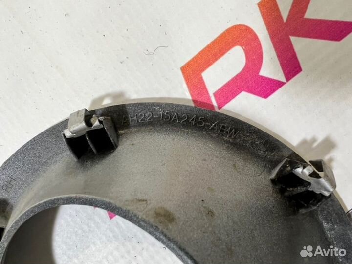 Заглушка птф передняя правая Land Rover Discovery