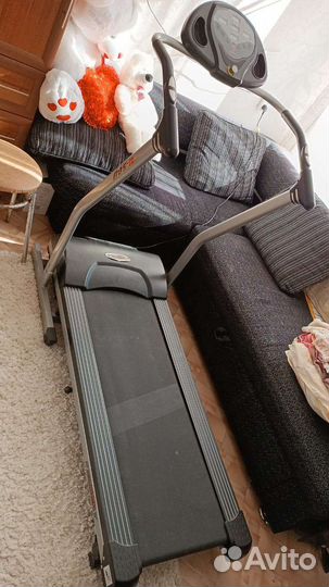 Электрическая беговая дорожка