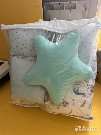 Бортики в кроватку 12 шт новые + кармашек