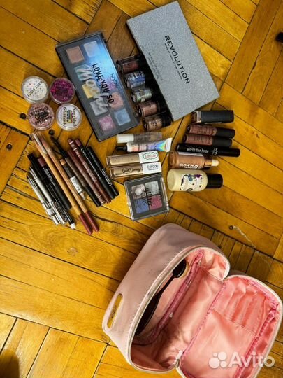Косметичка с моей лучшей косметикой