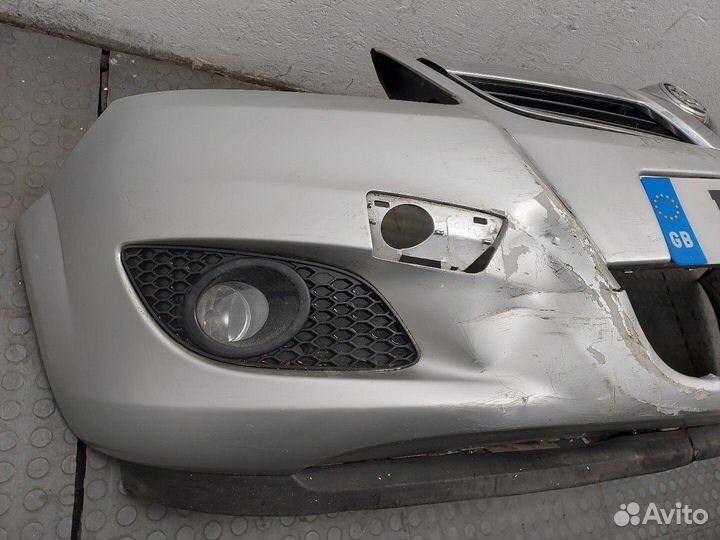 Бампер передний Opel Zafira B