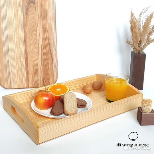 Поднос деревянный