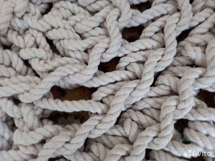 Ковер новый ручной вязки,круглый,дим 95см