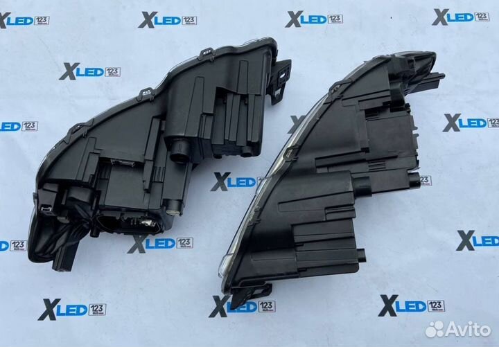 Фара правая левая Jaguar XJ 2009-2014 ксенон AFS