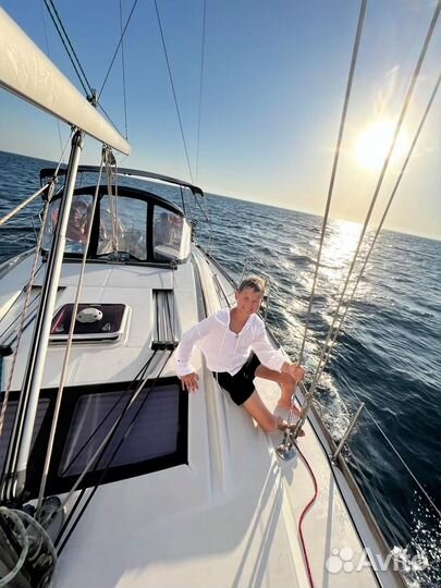 Морская прогулка на парусной яхте в Сириусе