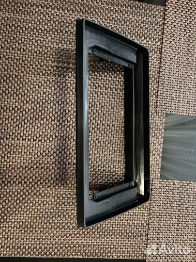 Переходная рамка 10 дюймов УАЗ patriot и канбус