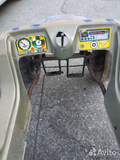 Детская педальная машина